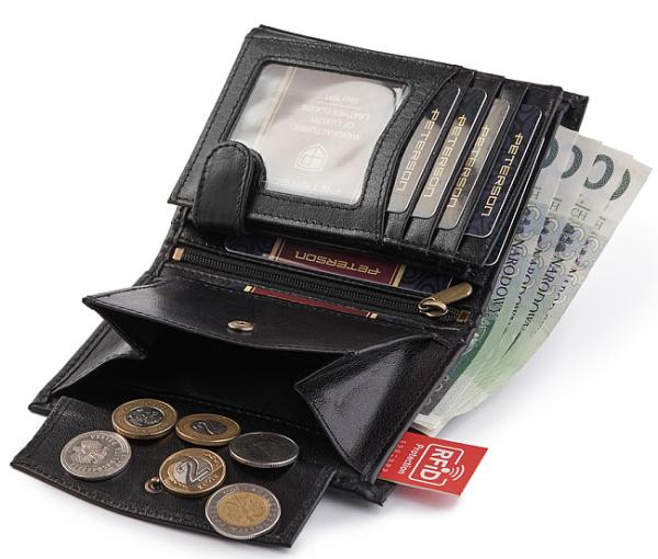 Pánska kožená peňaženka RFID PETERSON PTN 333 2-1-1